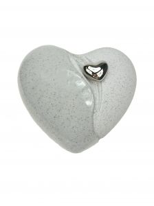 Mini-urne en céramique avec coeur magnétique