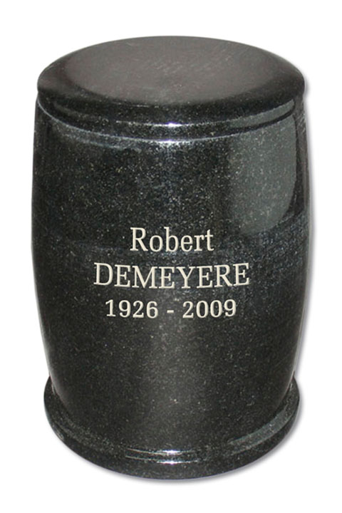 URNES FUNÉRAIRES.